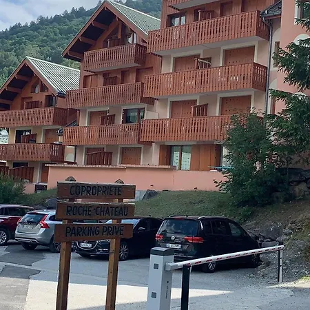 Pour 4 Personnes, Au Centre De Valloire, A 100m Des Remontees Mecaniques - Fr-1-263-486 Apartment Valloire